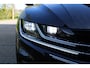 Volkswagen Arteon Shooting Brake 1.4 TSI eHybrid R-Line Business+ | Incl. 12 maanden Garantie | Panorama dak | Elektrisch wegklapbare trekhaak | Stoelverwarming voor + achter | Stuurverwarming | 360* Camera | Dodehoeksensoren | Adaptieve cruise | Keyless entry/start | Elektrisch verstelbare stoelen met memory | Elektrische kofferbakklep | Apple CarPlay/Android Auto | Dodehoeksensoren | Standkachel | Automatisch inparkeren |