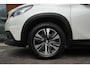 Peugeot 2008 1.2 PureTech Allure Pano Dakrail DAB Trekhaak Airco Stuurwielbed. Camera