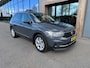 Volkswagen Tiguan 1.5 TSI 150pk DSG Life | Trekhaak | Standkachel | Ergo stoel | Camera | Carplay | Rijklaar incl. garantie
