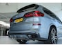 BMW X5 xDrive50e M-Sport Pro ''OP AFSPRAAK'' | Adapt. Cruise | Competition Stoelen | Carbon | Massage | Softclose | 4-wielsturing | Trekhaak | Pano | Harman & Kardon | HUD
