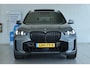 BMW X5 xDrive50e M-Sport Pro ''OP AFSPRAAK'' | Adapt. Cruise | Competition Stoelen | Carbon | Massage | Softclose | 4-wielsturing | Trekhaak | Pano | Harman & Kardon | HUD