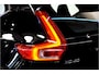 Volvo XC40 1.5 T5 Recharge 193kW/262pk DCT7 Inscription EL.TREKHAAK + BLIS + CAMERA + LEER + NAVI SENSUS + SPORTSTOELEN + CRUISE CONTROL + LANE ASSIST + LENDESTEUN + DAB AUDIO + KEYLESS ENTRY&GO + LED KOPLAMPEN + MISTLAMPEN + PARKSENSOREN + 19" LM-VELGEN!!