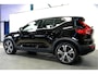Volvo XC40 1.5 T5 Recharge 193kW/262pk DCT7 Inscription EL.TREKHAAK + BLIS + CAMERA + LEER + NAVI SENSUS + SPORTSTOELEN + CRUISE CONTROL + LANE ASSIST + LENDESTEUN + DAB AUDIO + KEYLESS ENTRY&GO + LED KOPLAMPEN + MISTLAMPEN + PARKSENSOREN + 19" LM-VELGEN!!