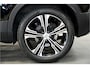 Volvo XC40 1.5 T5 Recharge 193kW/262pk DCT7 Inscription EL.TREKHAAK + BLIS + CAMERA + LEER + NAVI SENSUS + SPORTSTOELEN + CRUISE CONTROL + LANE ASSIST + LENDESTEUN + DAB AUDIO + KEYLESS ENTRY&GO + LED KOPLAMPEN + MISTLAMPEN + PARKSENSOREN + 19" LM-VELGEN!!