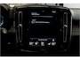 Volvo XC40 1.5 T5 Recharge 193kW/262pk DCT7 Inscription EL.TREKHAAK + BLIS + CAMERA + LEER + NAVI SENSUS + SPORTSTOELEN + CRUISE CONTROL + LANE ASSIST + LENDESTEUN + DAB AUDIO + KEYLESS ENTRY&GO + LED KOPLAMPEN + MISTLAMPEN + PARKSENSOREN + 19" LM-VELGEN!!
