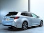 Toyota Corolla Touring Sports 2.0 Hybrid Premium|Pano|H.U.D.|Dealer O.H.|Leder|Adaptief