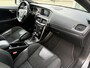 Volvo V40 1.5 T3 Polar+ Sport 152pk Panoramadak / Camera / Stoelverwarming / HK Audio