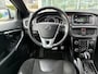 Volvo V40 1.5 T3 Polar+ Sport 152pk Panoramadak / Camera / Stoelverwarming / HK Audio