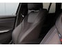 BMW 3-Serie Touring 320e | M Sport LCI | Dravitgrau | Leer / Alcantara | Trekhaak afn. | 19 Inch |  Stoelverwarming | Live Cockpit Plus | M-Pakket