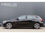 BMW 1-Serie 116i Sportline Automaat | Adaptieve Cruise Control | Live Cockpit | Sportstoelen | Half Leer | Apple Carplay / Android Auto | Parkeersensoren | Sport Line