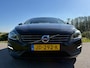 Volvo S60 2.0 D2 Nordic+ Clima Navigatie Stoelverwarming Dealer Onderhouden 1ste Eigenaar Trekhaak 6BAK NAP