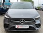 Mercedes-Benz B-klasse B180 AUT. AMG-PAKKET PANO-DAK SFEERVERLICHTING NAVI CAMERA AIRCO LMV