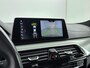 BMW 5-Serie 540i xDRIVE HIGH EXECUTIVE | AUTOMAAT | UNIEK! | FULL OPTIONS | 340 PK! | TREKHAAK ELEKTRISCH UITKLAPBAAR! | OPEN DAK | LEDER | CLIMA | CRUISE | CAMERA | NAVI | VERWARMDE VOORSTOELEN | 19'' LM VELGEN | ELEKTRISCHE ACHTERKLEP |