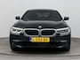 BMW 5-Serie 540i xDRIVE HIGH EXECUTIVE | AUTOMAAT | UNIEK | FULL OPTIONS | 340 PK! | OPEN DAK | LEDER | CLIMA | CRUISE | CAMERA | NAVI | VERWARMDE VOORSTOELEN | LM VELGEN | ELEKTRISCHE ACHTERKLEP |