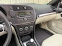 Saab 9-3 Cabrio 2.0T TURBO 200 PK / Cabriolet / Vector / FACELIFT / 17" AERO / Leder / Xenon / Stoelverwarming / Cruise Control / Elektrische kap
