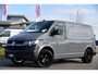Volkswagen Transporter 2.0 TDI L1H1 30 Bulli Edition Virtual, Camera, Carplay, Stoelverwarming, 150pk, NAVI, Trekhaak, Sensoren, Uniek!