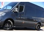 Mercedes-Benz Sprinter 319 V6 3.0 CDI L2H2 PB Edition Cruise, 360 Camera, Carplay, LED, 3500kg Trekhaak, 10,5'' Mbux, 190pk, Automaat, Voorruit verwarming, Uniek!