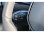 Peugeot 208 1.2 PureTech 100pk Allure | Navi | App Connect | Climate | Cruise | Camera | Dodehoek | PDC
