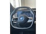 BMW iX xDrive40 High Executive 77 kWh | VOL! | PANORAMADAK | LEDER | HEAD-UP DISPLAY | HARMAN/KARDON | 360 CAMERA | ADAPTIVE CRUISE CONTROL | LMV 21" | CARPLAY/ANDROID | ELKTR. MEMORY STOELEN | NAVI | STOEL/STUURVERWARMING & VERKOELING | ACHTERBANK VERWARMD