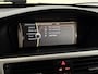 BMW BMW ALPINA ALPINA D3 BITURBO TOURING Leder, Parkeersensoren, Keyless start, Cruise control, Navi, Stoelverwarming, Clima,