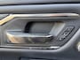 Dodge Ram 1500 5.7 V8 4x4 Crew Cab Limited , STERRENHEMEL , HUIF , GELE GORDELS , BLACK ON BLACK