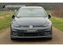 Volkswagen Golf 8 GTE Pano IQ light Head-up Trekhaak Black style ACC 19 inch (Inclusief BTW)