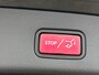 Mercedes-Benz GLC 300 e 4MATIC Plug-In Hybride Trekhaak | Ledkoplampen | Memory Voorstoelen | Stoel en Stuurverwarming | Parkeerpakket met achteruitcamera. Inclusief 24 maanden Mercedes-Benz Certified garantie voor Europa.