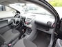 Toyota Aygo 1.0-12V Comfort Navigator Airco, elektrische ramen, centrale vergrendeling, licht metalen velgen, enz.