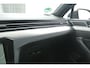 Volkswagen Passat Variant 1.5 TSI 150pk DSG R-Line Business + | Trekhaak | Camera | Virtual Cockpit |
