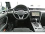 Volkswagen Passat Variant 1.5 TSI 150pk DSG R-Line Business + | Trekhaak | Camera | Virtual Cockpit |