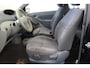 Toyota Yaris 1.3-16V VVT-i Sol