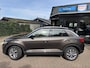 Volkswagen T-Roc 1.5 TSI DSG Style|navi|Stoelver.|PDC|Zwart dak