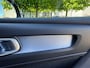 Volvo XC40 T2 Autom. Momentum Pro + Chroom + D-Glas + Nav + 18 inch Lmv - 2022