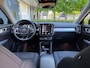 Volvo XC40 T2 Autom. Momentum Pro + Chroom + D-Glas + Nav + 18 inch Lmv - 2022