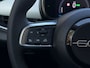 Fiat 600 600e La Prima 54 kWh, achteruitrijcamera,lederen interieur, stoelverwarming, 9360 km, 1 e eigenaar