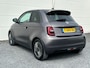 Fiat 500e La Prima 42 kWh mat Grigio metallic Apple SOH 95% Keyless entry Verkeersbord detectie Navigatie Airco