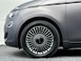Fiat 500e La Prima 42 kWh mat Grigio metallic Apple SOH 95% Keyless entry Verkeersbord detectie Navigatie Airco