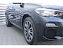 BMW X5 XDRIVE45E 394PK HIGH EXECUTIVE M-SPORT AUTOMAAT / NAVI / LEDER / FULL-LED / CLIMA / 20" LMV / KEYLESS / 360 CAMERA / PANO. DAK / LUCHTVERING / ORG. NL. / ADAPT. CRUISECONTROL / WINTERPAKKET / UNIEK / 1E EIGENAAR / NIEUWSTAAT !!