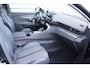 Peugeot 3008 1.6 HYBRID 225PK ALLURE PACK AUTOMAAT / NAVI / CLIMA / PDC / 18" LMV / CAMERA / KEYLESS / WINTERPAKKET / FULL-LED / CRUISECONTROL / 1E EIGENAAR !!