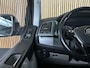Volkswagen Transporter 2.0 TDI L2H1 DC Highline Lederen stoelen / Camera / Stoelverwarming / NL bus