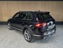 Volkswagen Tiguan 2.0 TSI 4Motion Highline Business R 2x R-line | Schuif/kantal dak | Camera