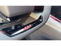 Peugeot E-3008 GT | Elektrische parkeerrem | Extra getinte achterste zijruiten en achterruit