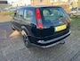 Ford Focus Wagon 1.6-16V Futura