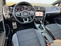 Volkswagen Golf 1.5 TSI Highline R-Line * Panorama * Bearlock * NL Auto * Virtual Cockpit * 19 inch velgen *