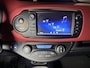 Toyota Yaris 1.5 Full Hybrid 100pk 5D Aut Dynamic Bi-Tone