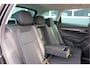 Skoda Karoq 1.5 TSI 150pk DSG ACT Business Edition Plus Trekhaak ,Side assist , Lane assist , Adaptive cruise, Stoelverwarming ,Navi, PDC , Camera etc. .