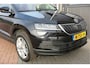 Skoda Karoq 1.5 TSI 150pk DSG ACT Business Edition Plus Trekhaak ,Side assist , Lane assist , Adaptive cruise, Stoelverwarming ,Navi, PDC , Camera etc. .