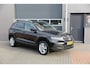 Skoda Karoq 1.5 TSI 150pk DSG ACT Business Edition Plus Trekhaak ,Side assist , Lane assist , Adaptive cruise, Stoelverwarming ,Navi, PDC , Camera etc. .