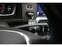Volvo V60 2.0 D4 Momentum - Navi, Cruise, Half Leer, Clima, Trekhaak