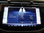 Mercedes-Benz E-klasse Estate 300 de Business Solution AMG | Superscreen | Head up display | Panoramadak | Trekhaak | Digital light |  Memory | 360 camera |